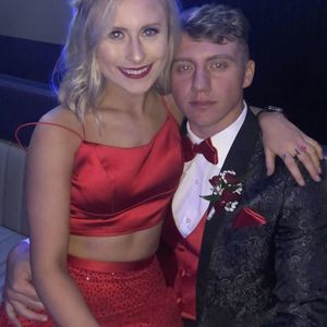 Meet your Posher, Layton